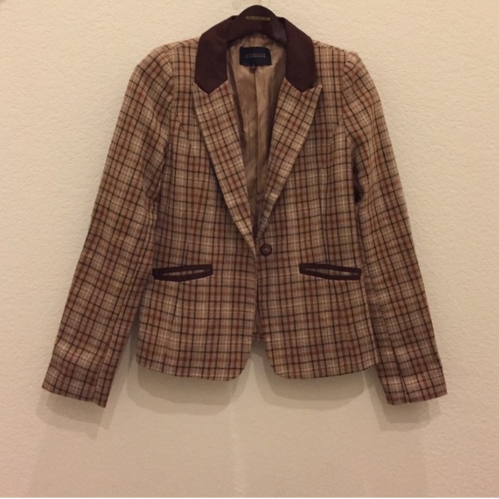 Brown plaid blazer